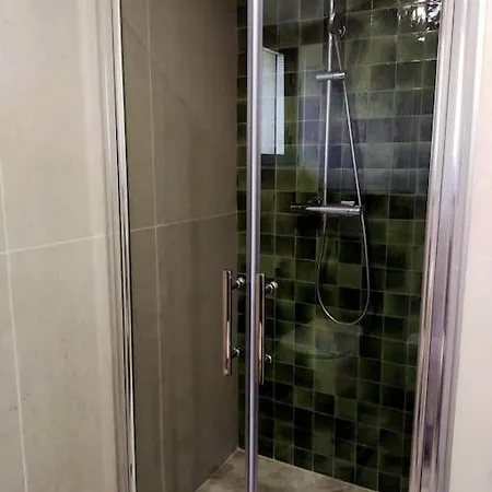 Mas Interieur Renove 4 Piscine 度假居 *