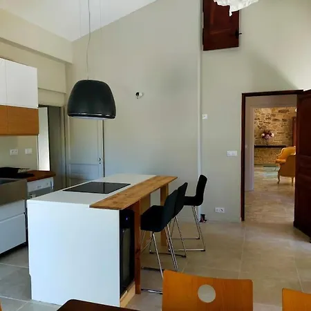 Mas Interieur Renove 4 Piscine * 卡斯蒂杜加尔德