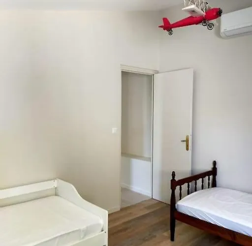 Дом отдыха Mas Interieur Renove 4 Piscine Кастийон-дю-Гар