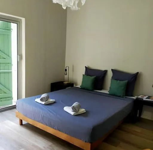 Mas Interieur Renove 4 Piscine Кастийон-дю-Гар
