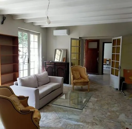 Mas Interieur Renove 4 Piscine Дом отдыха